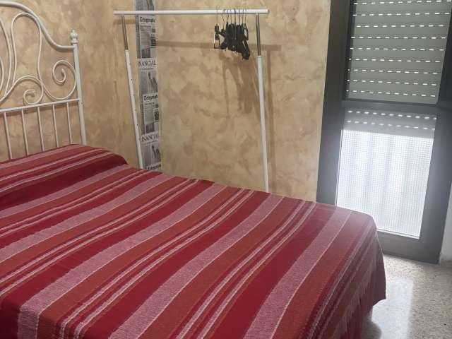Habitación en alquiler en Districte 3, Barcelonès