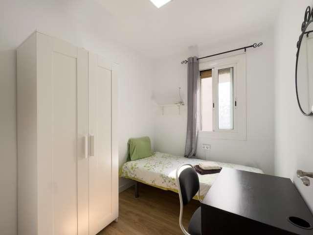 Habitación en alquiler en Districte III, Barcelonès