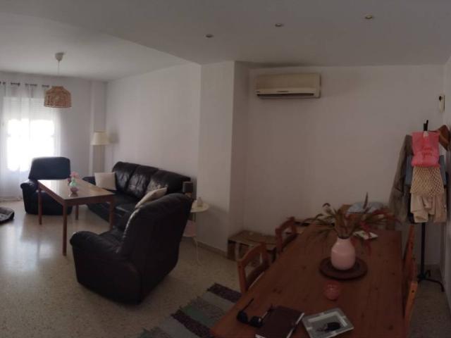 Habitación en alquiler en Bollullos De La Mitación, Andalucía