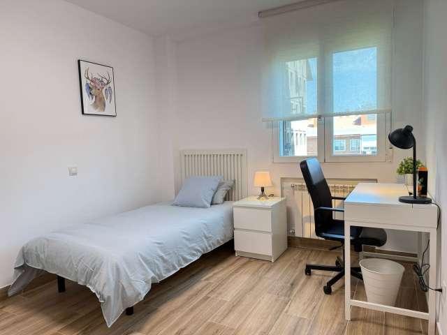 Habitación en alquiler en Barajas, Madrid