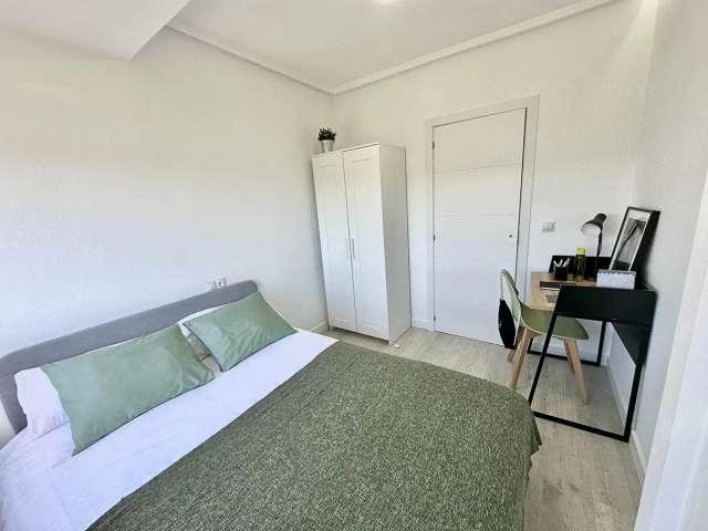Habitación en alquiler en Juan de la Cierva, Getafe