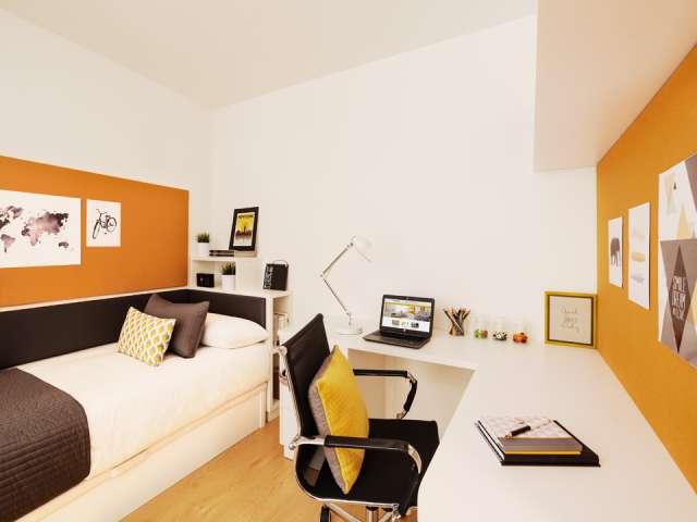 Habitación en alquiler en Segundo Ensanche, Iruñerria