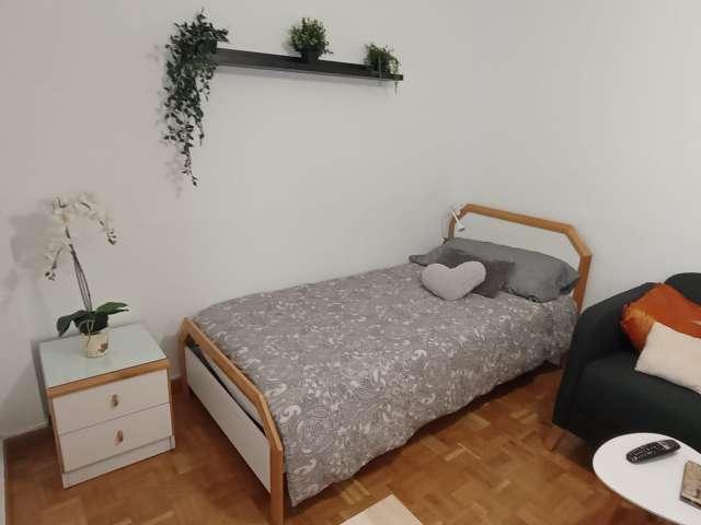 Habitación en alquiler en Delicias, Zaragoza