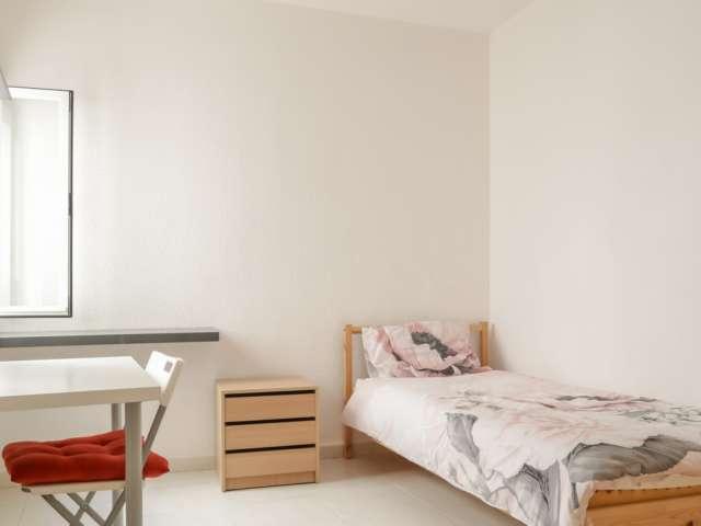 Habitación en alquiler en Tetuán, Madrid