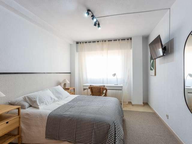 Habitación en alquiler en Diputació, Alicante