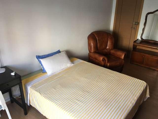 Habitación en alquiler en Milagrosa-Arrosadia, Iruñerria