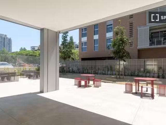 Casa en alquiler en La Mina - districte 6, Barcelonès