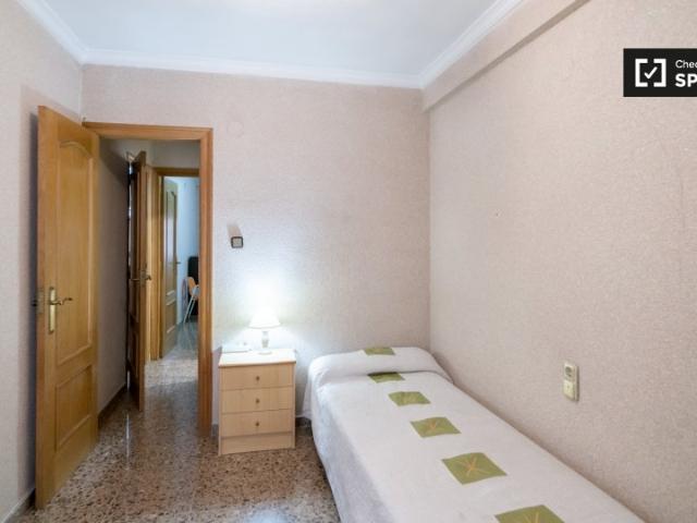 Habitación en alquiler en Manises, Valencia