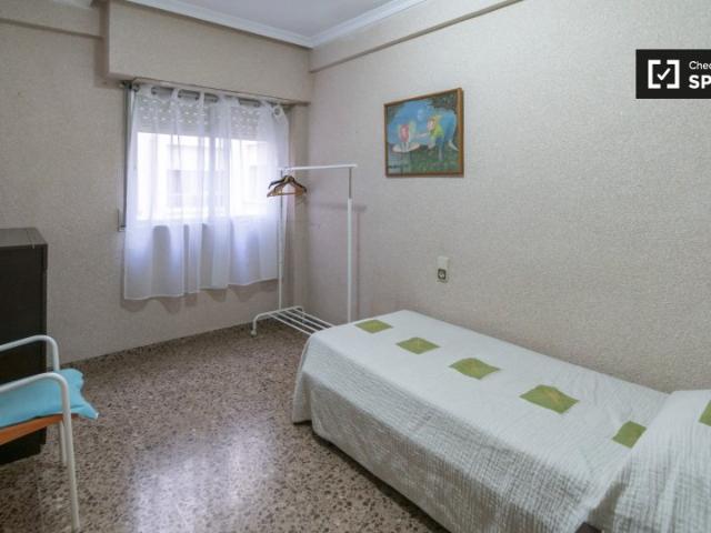 Habitación en alquiler en Manises, Valencia