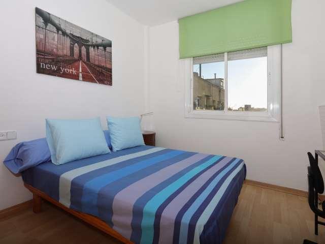 Habitación en alquiler en Sant Martí, Barcelonès