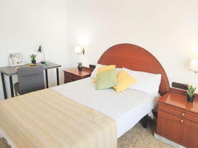 Habitación en alquiler en Burjassot, Valencia
