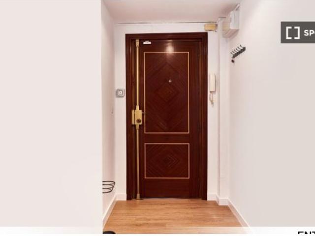 Piso en alquiler en Sevilla, La Paz-Las Golondrinas