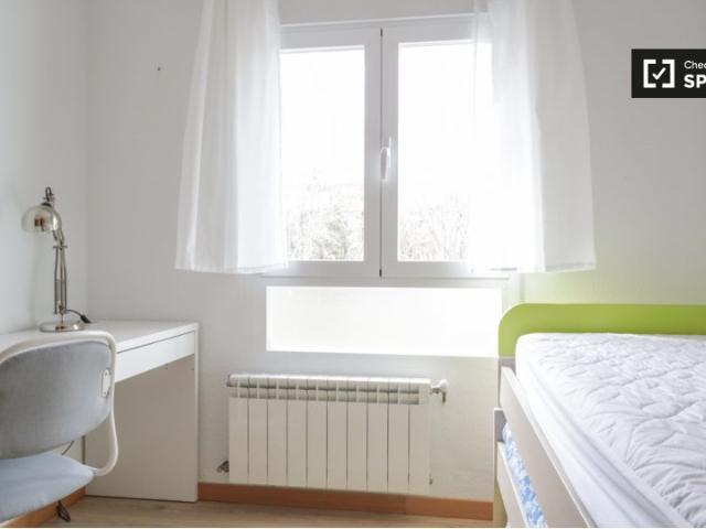 Habitación en alquiler en Zarzaquemada, Leganés
