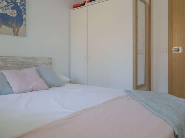 Habitación en alquiler en Berruguete, Madrid