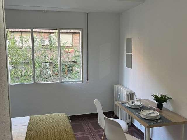Habitación en alquiler en Castilla, Madrid