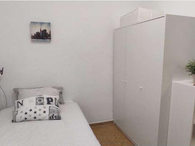 Habitación en alquiler en Delicias, Zaragoza