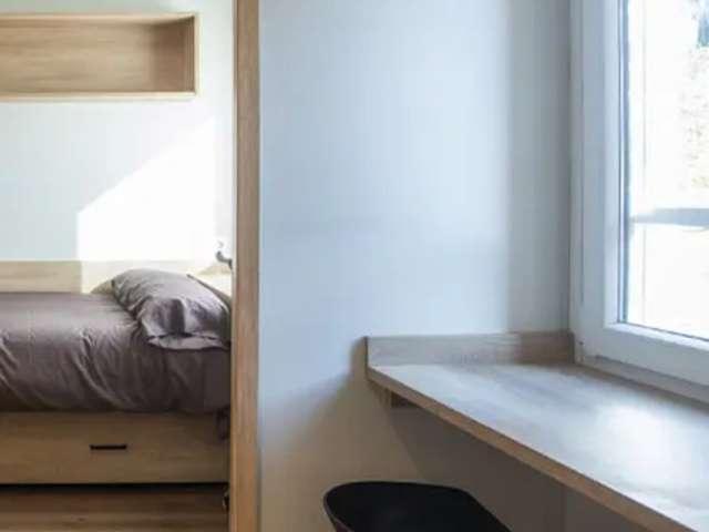 Habitación en alquiler en Otxarkoaga-Txurdinaga, Bilbao