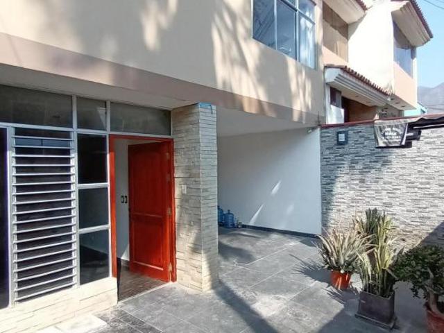 Casa alquiler en Santiago De Surco, Lima Metropolitana