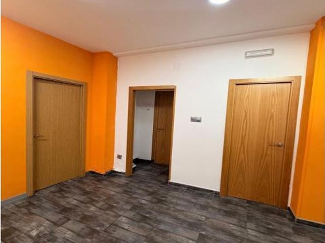 Local Comercial en alquiler en La Victoria, Valladolid