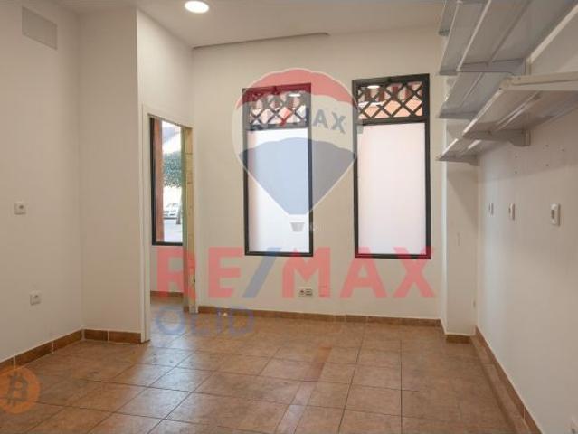 Local Comercial en alquiler en Laguna De Duero, Castilla y León