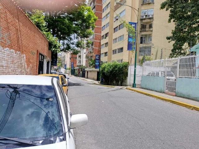 Local Comercial en alquiler en Leoncio Martínez, Miranda