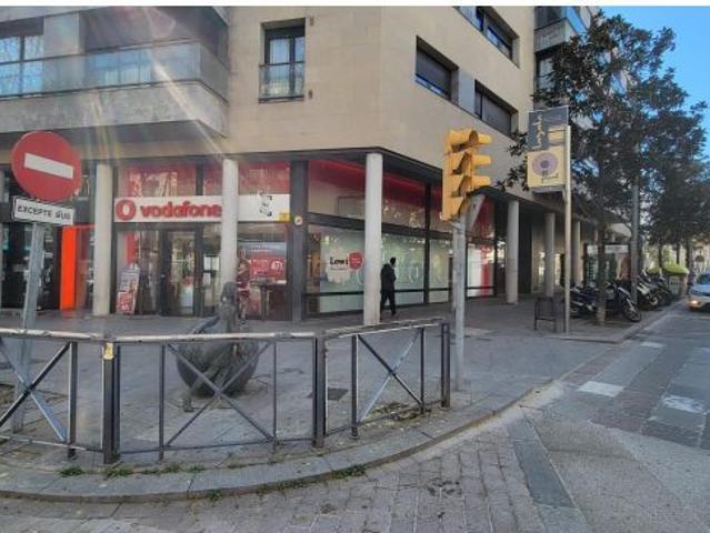 Local Comercial en alquiler en Igualada