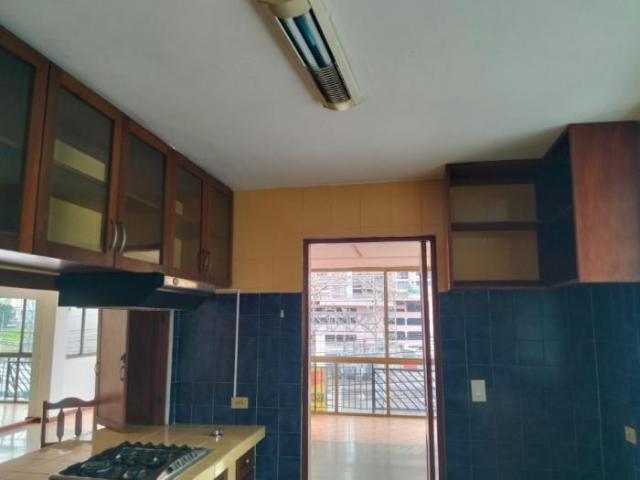 ¡Se alquila o vende espacioso apartamento en san francisco! For rent or sale spacious apartment in san francisco