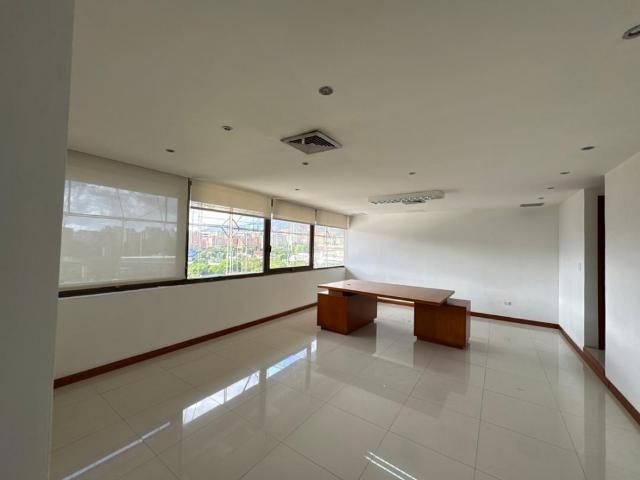 Oficina en alquiler en Boca De Uchire, Miranda