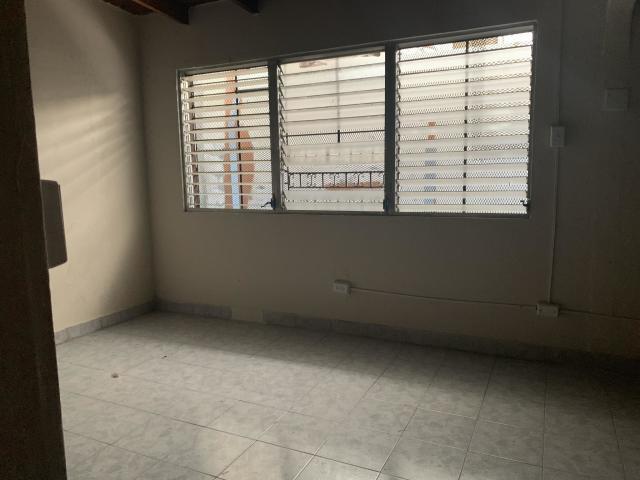 Se alquila oficina en altos de panama cod#20 9040 vc #panama