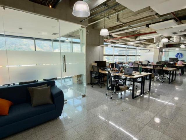 Oficina en alquiler en Leoncio Martínez, Miranda