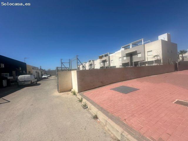 Local Comercial en alquiler en el Baix Segura / La Vega Baja, Valencia