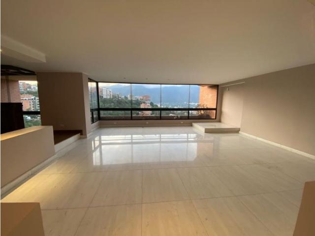 Penthouse en alquiler en Distrito Capital