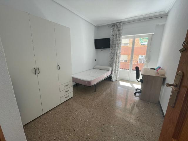 Piso en alquiler en Elche