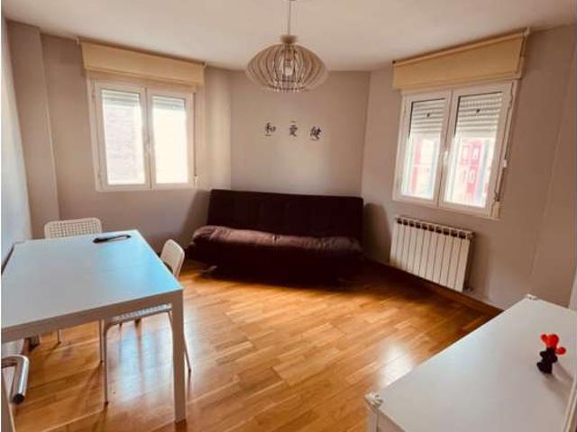 Apartamento en alquiler en Delicias, Zaragoza