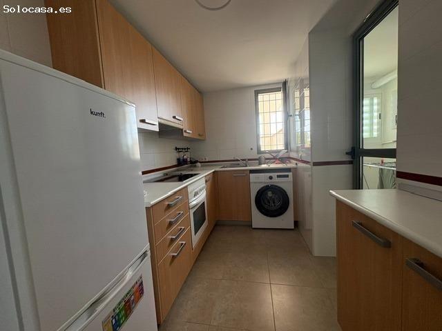 Piso en alquiler en Retamar, Almería