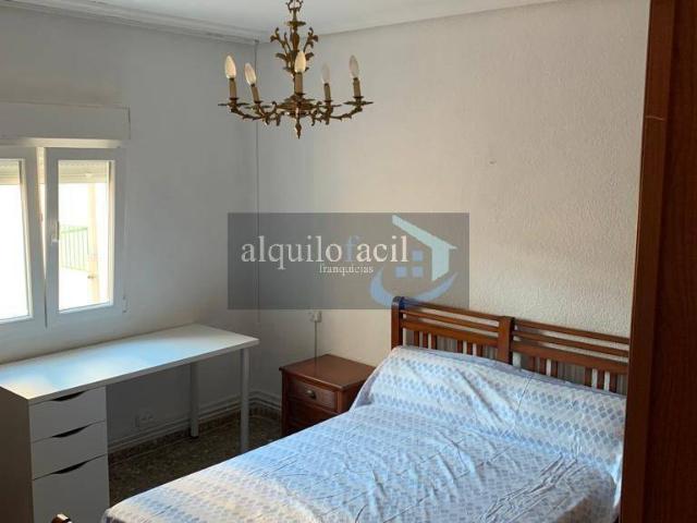 Apartamento en alquiler en Distrito 3, Albacete