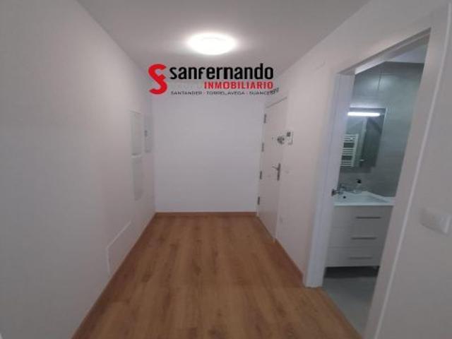 Piso en alquiler en Peñacastillo, Santander
