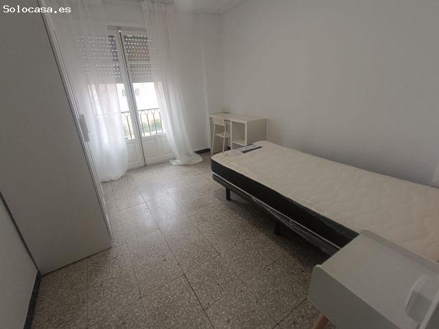 Piso en alquiler en Elche De La Sierra, España