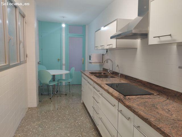 Piso en alquiler en Mercat, Alicante