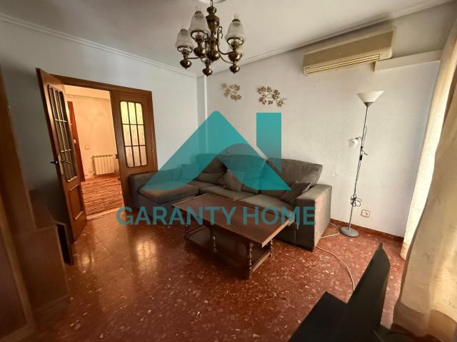Piso en alquiler en Margallo, Cáceres