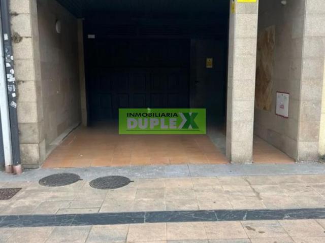 Garaje en venta en Pontevedra, O Marco