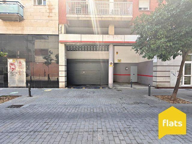 Local Comercial en alquiler en Riu Nord, Barcelonès