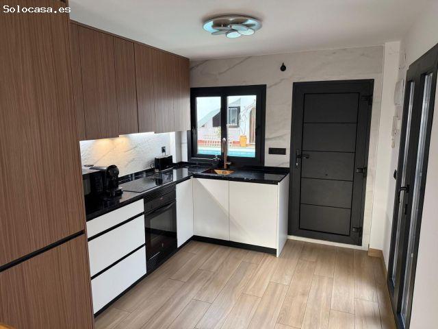 Casa en alquiler en Platja de Mutxavista, l'Alacantí