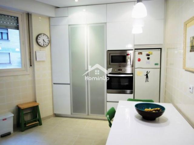 Piso en alquiler en Abando, Bilbao