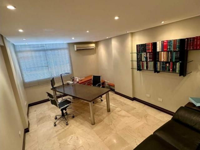 Oficina en alquiler en Chacao, Caracas