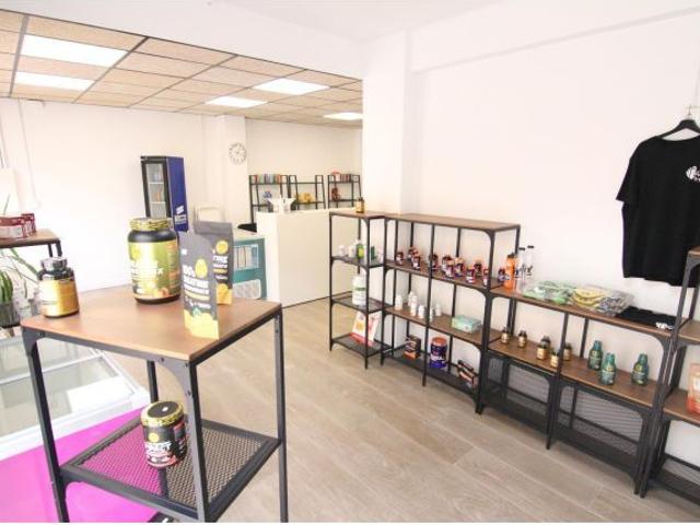 Local Comercial en alquiler en Olesa De Montserrat