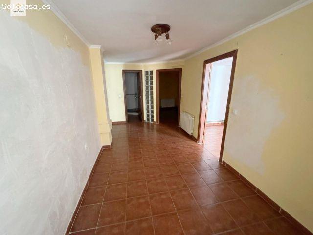 Casa en venta en Santiago, Cáceres