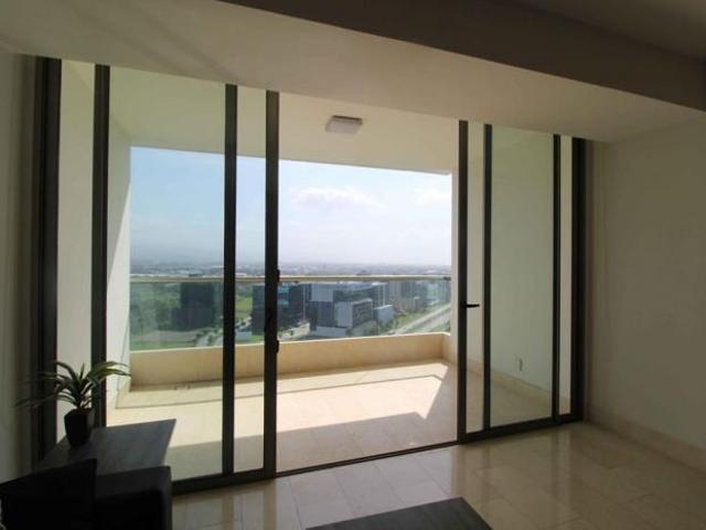 Se alquila/alquilo apartamento en santa maria 21 12 vc #panama