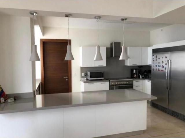 Se alquila/alquilo apartamento en santa maria cod#21 4934 vc #panama
