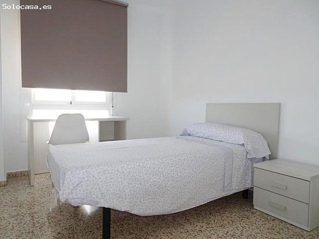Piso en alquiler en Málaga Del Fresno, Los Tilos